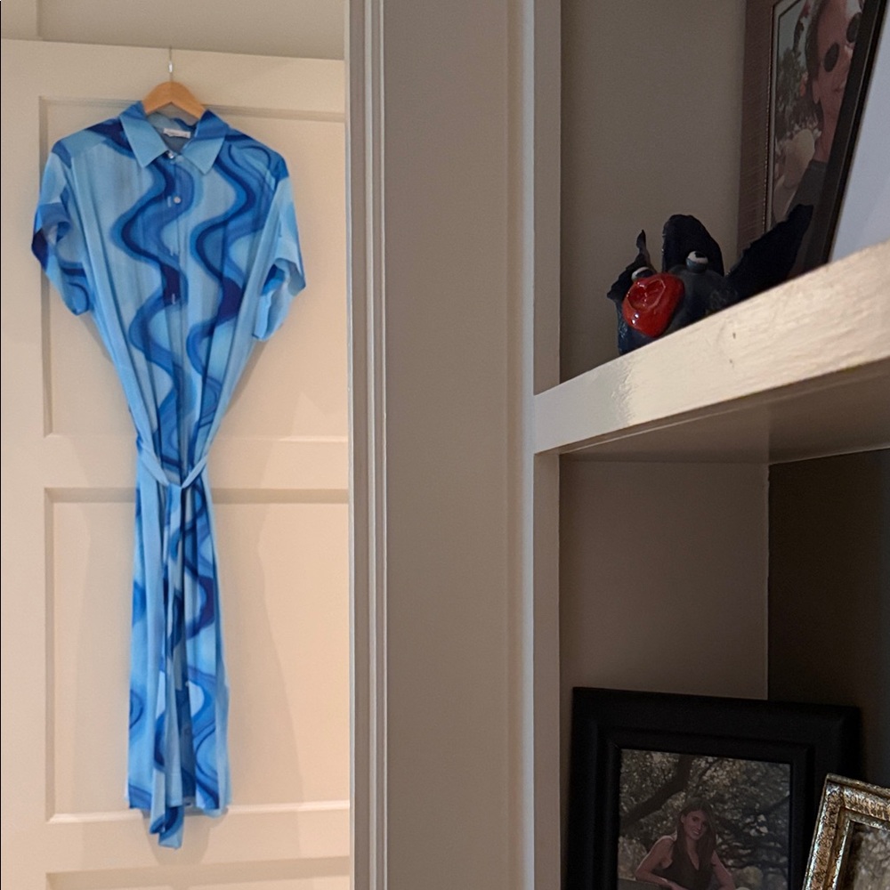 Blue Wave-Print Midi Shirt Dress